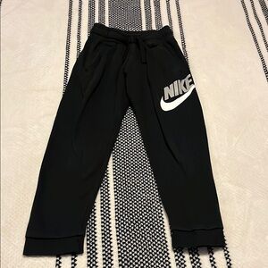 Nike Black Sweatpants Relaxed Fit Joggers